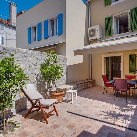 At Home In Osor, Cres Exterior photo